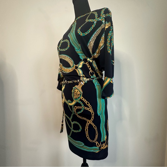 ✨Y2K Cache Dress with Green and Gold Chain Print Size M - Picture 13 of 15